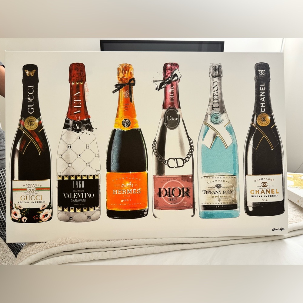 Oliver Gal “FASHION CHAMPAGNE GALORE”